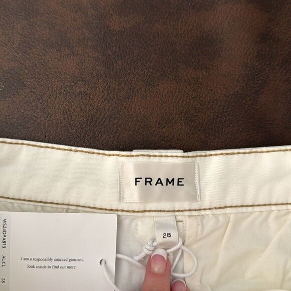 NWT Utility Relaxed Straight Leg Jeans by Frame Denim - Picture 7 of 16